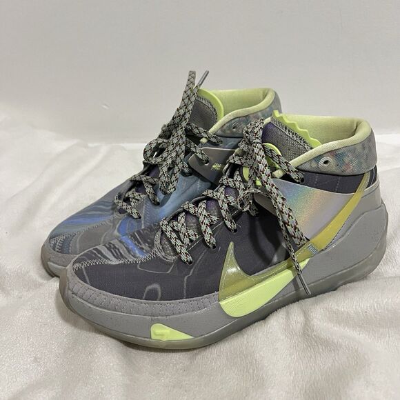 Nike KD 13 Kevin Durant Play For The Future Silver Sneaker Size 7 CW3159-001 - Picture 2 of 9